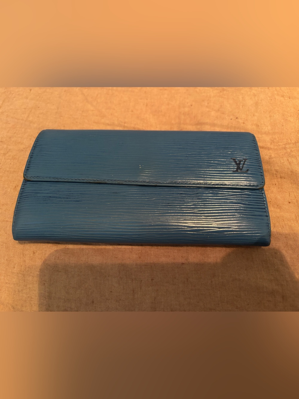 Vintage Louis Vuitton Sarah Wallet – Toledo Blue Epi Leather Long Wallet